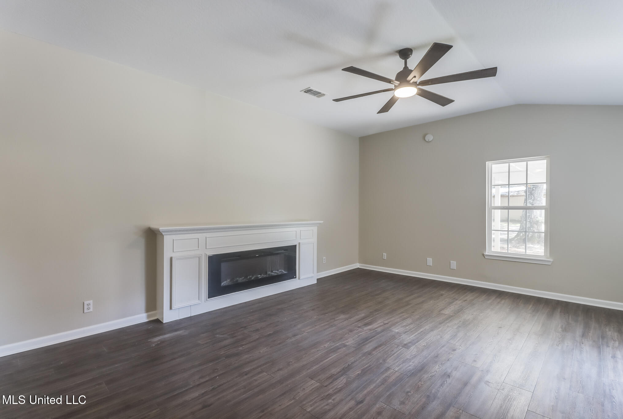 1864 Old Highway 26 Perkinston, MS 39573 - Photo 10 of 28 5D2905D6-A32D-409C-9E88-B0A78C1D909A