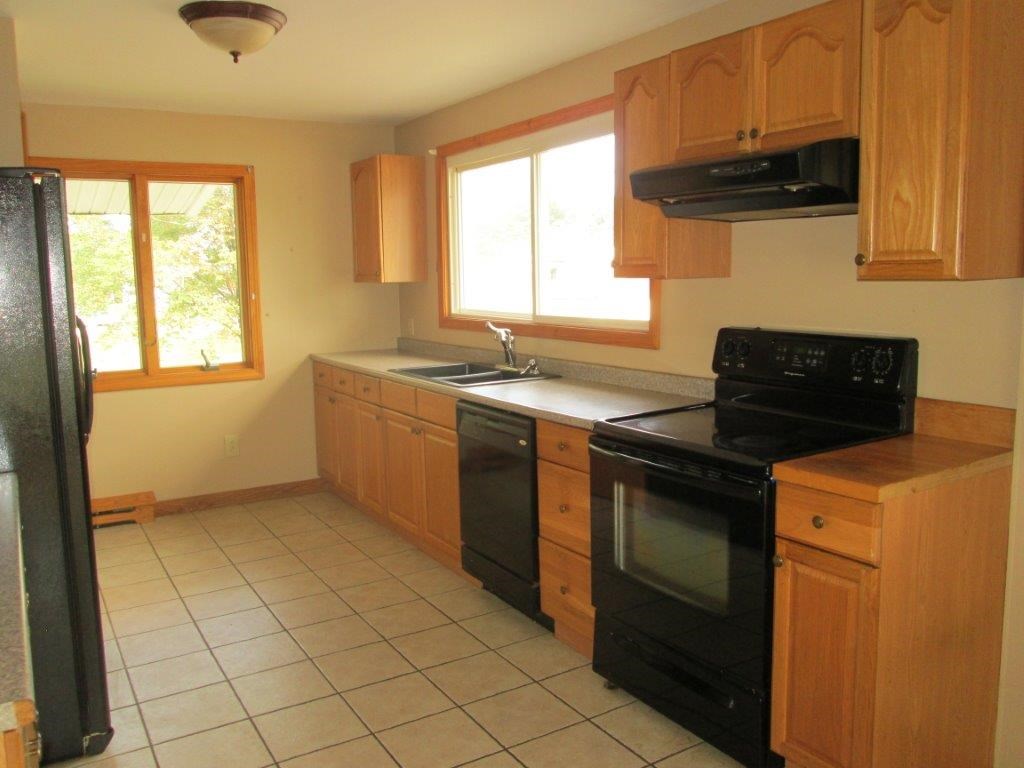 918 Laconia Road Tilton, NH 03276 - Photo 12 of 26