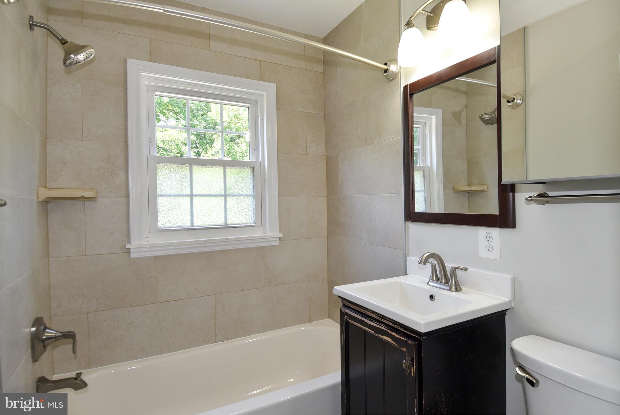 107 West George Mason Road Falls Church, VA 22046 - Photo 15 of 40 Gallery Image 15