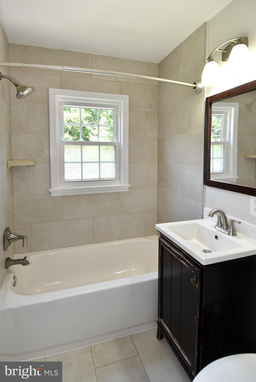 107 West George Mason Road Falls Church, VA 22046 - Photo 16 of 40 Gallery Image 16