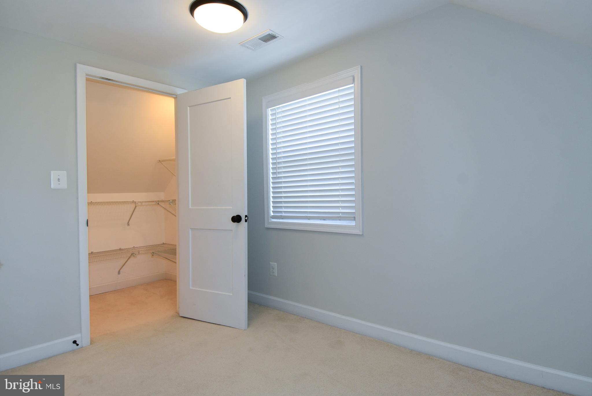107 West George Mason Road Falls Church, VA 22046 - Photo 26 of 40 Gallery Image 26