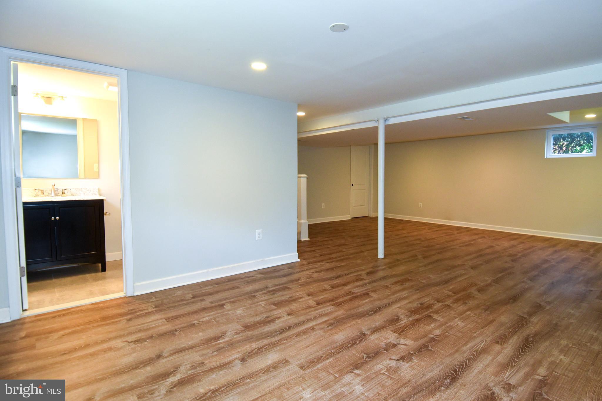 107 West George Mason Road Falls Church, VA 22046 - Photo 29 of 40 Gallery Image 29