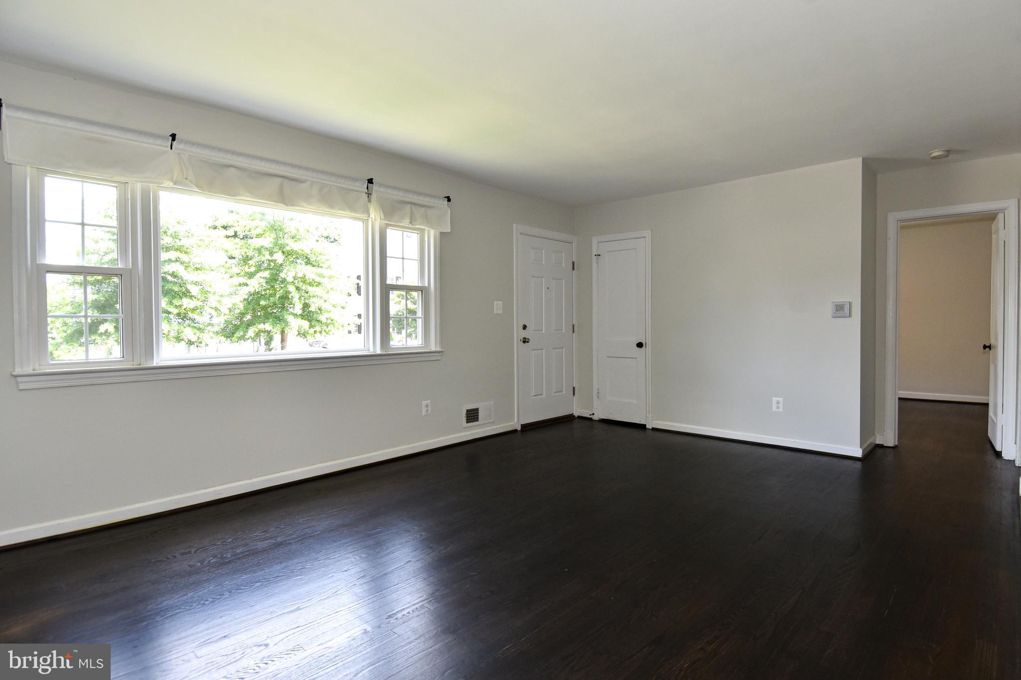 107 West George Mason Road Falls Church, VA 22046 - Photo 5 of 40 Gallery Image 5