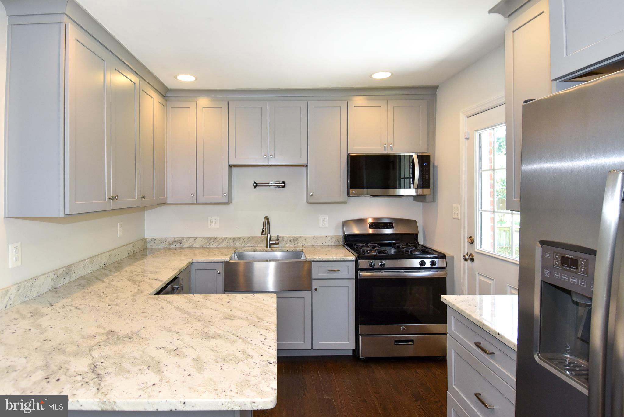 107 West George Mason Road Falls Church, VA 22046 - Photo 9 of 40 Gallery Image 9