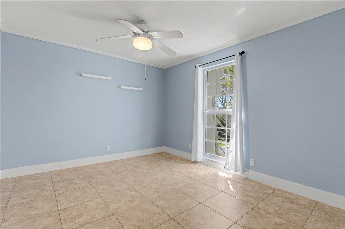 765 Jeffery Street, Unit 1301 Boca Raton, FL 33487 - Photo 29 of 42 2nd Bedroom