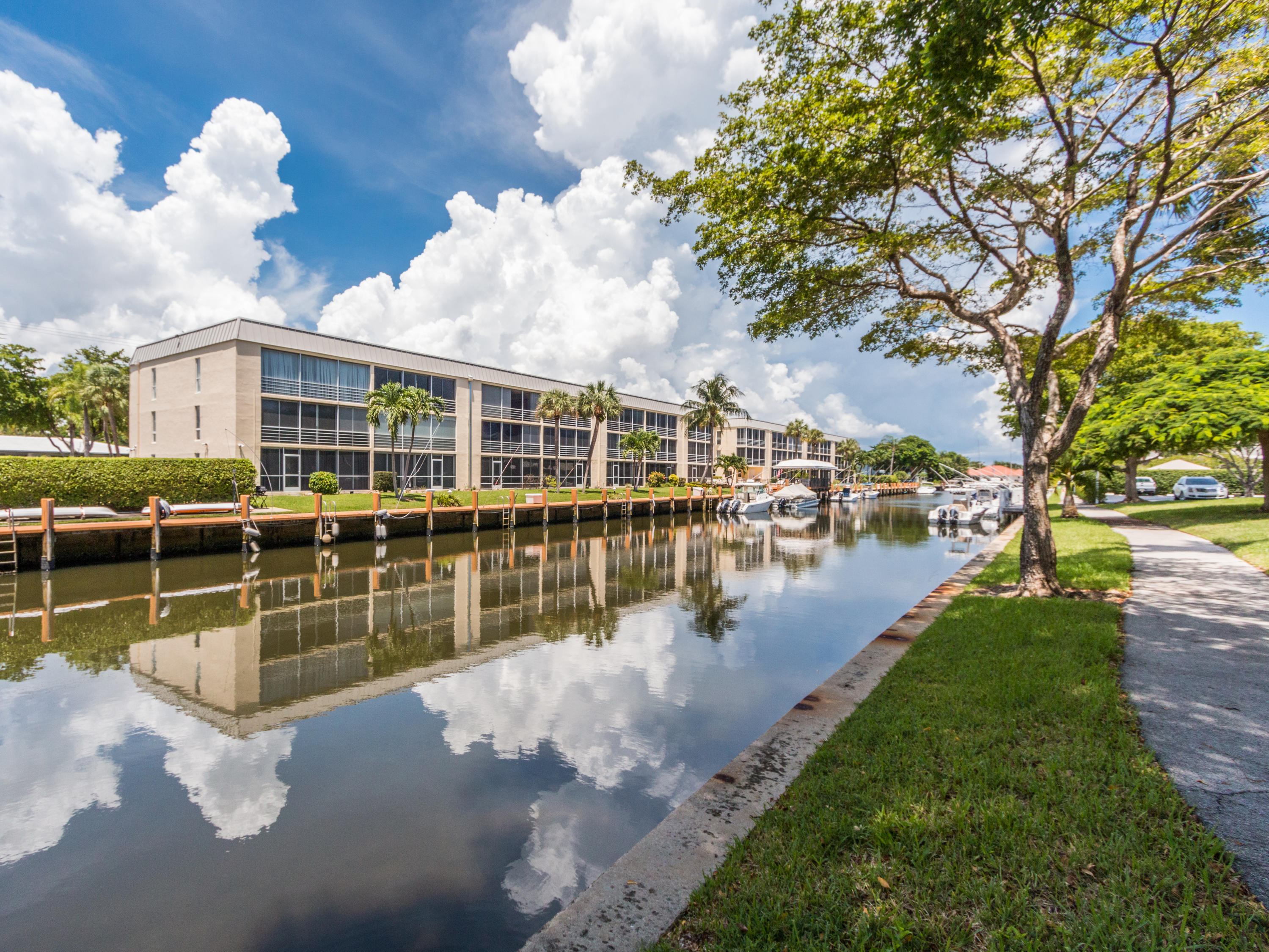 765 Jeffery Street, Unit 1301 Boca Raton, FL 33487 - Photo 40 of 42 Waterway
