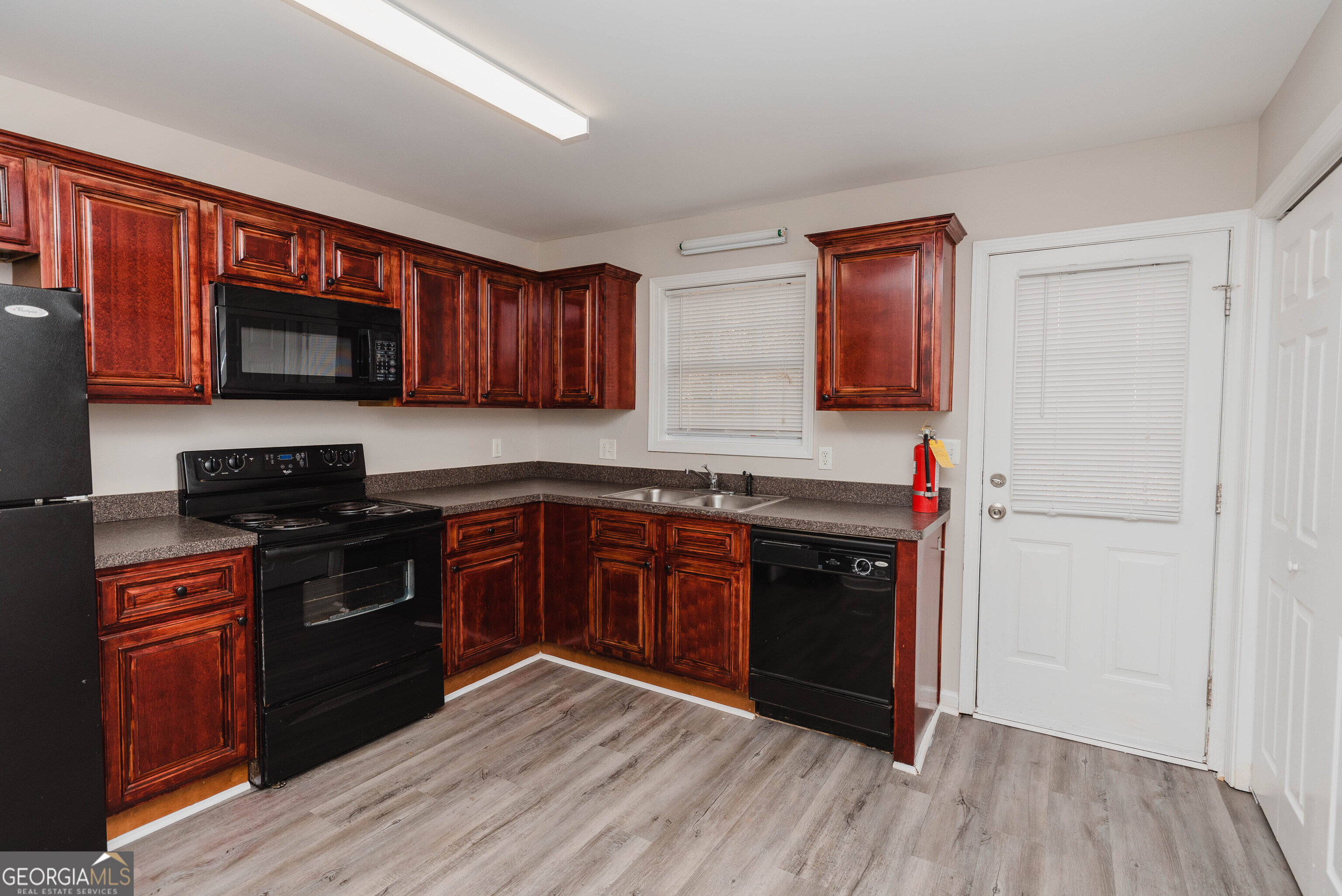 424 WI Parkway Dallas, GA 30132 - Photo 19 of 22