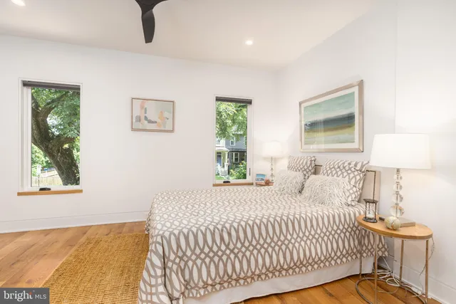 $5,500 | 103 17th Street Southeast, Washington, DC 20003