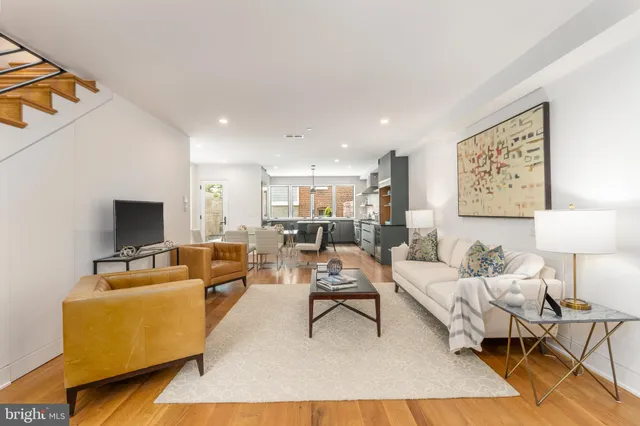 $5,500 | 103 17th Street Southeast, Washington, DC 20003