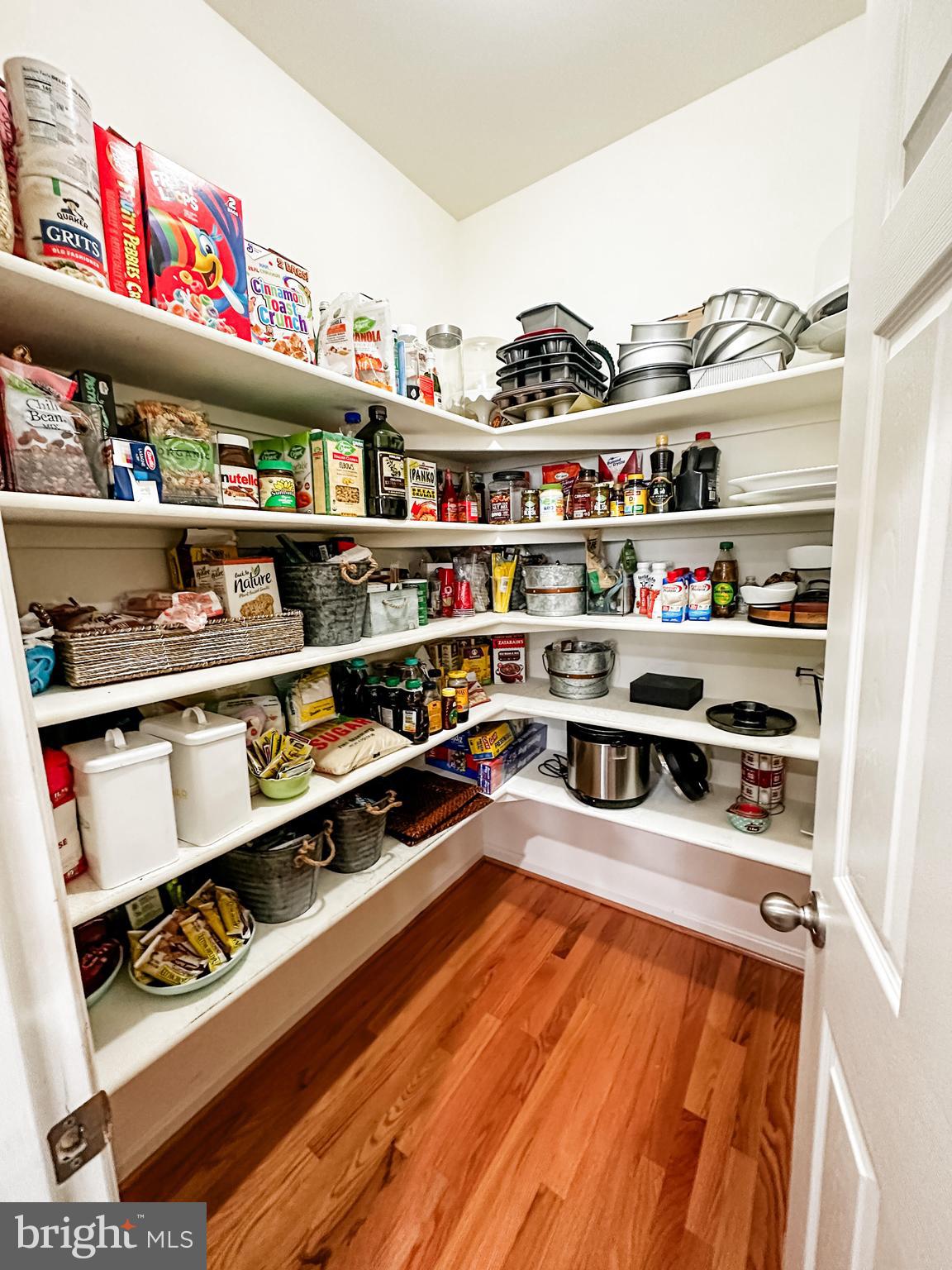 634 Blandwood Road Frederick, MD 21701 - Photo 5 of 11 Walk-in Pantry