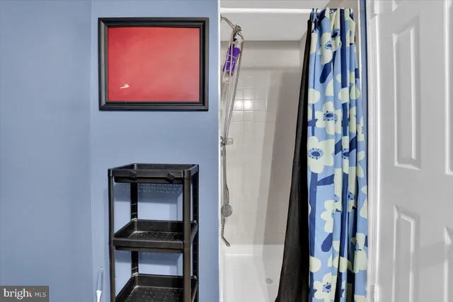 $345,000 | 6121 North Hil Mar Circle, District Heights, MD 20747