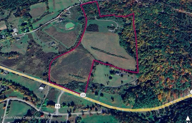 $949,000 | 114 Old Barrington Road, Hudson, NY 12534