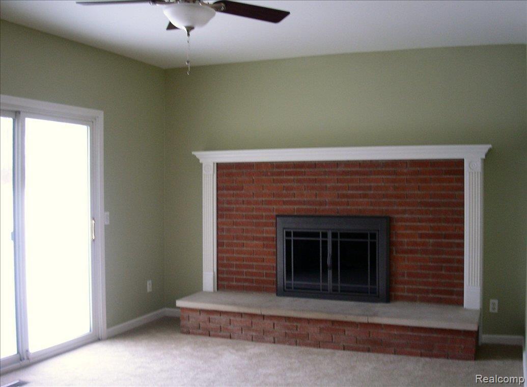 4535 East Clyde Road Howell, MI 48855 - Photo 3 of 9 Family Room