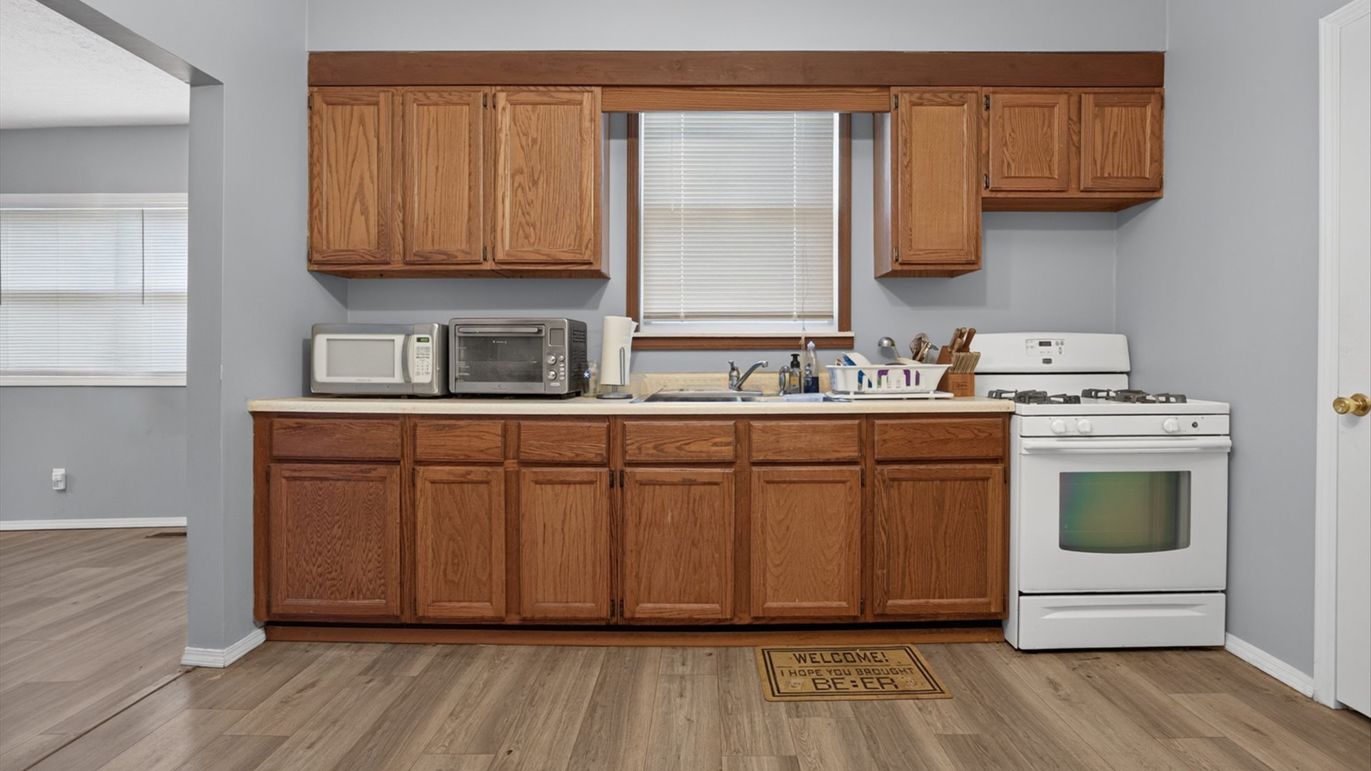 903 Low Street Bloomington, IL 61701 - Photo 10 of 44