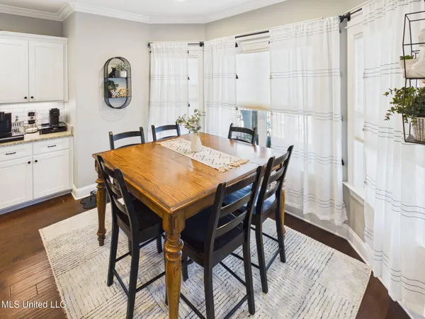 $605,000 | 1108 Merloun Drive, Olive Branch, MS 38654