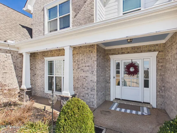 $605,000 | 1108 Merloun Drive, Olive Branch, MS 38654