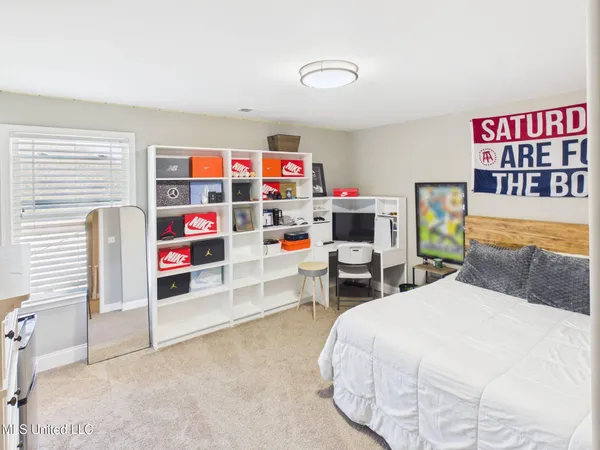 $605,000 | 1108 Merloun Drive, Olive Branch, MS 38654