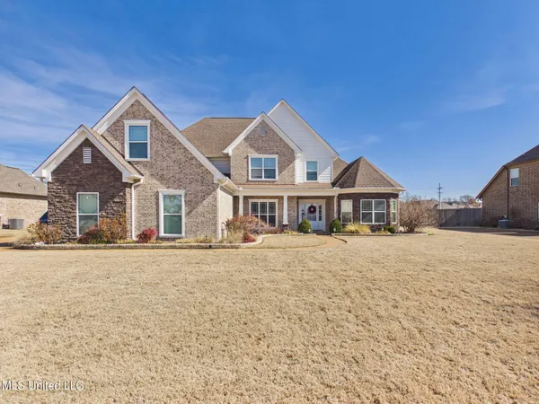$605,000 | 1108 Merloun Drive, Olive Branch, MS 38654