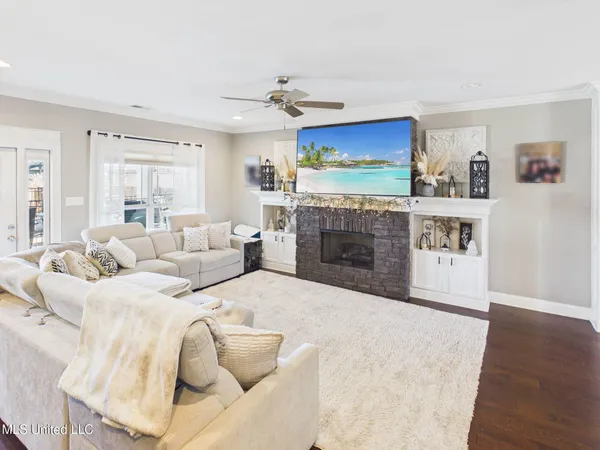 $605,000 | 1108 Merloun Drive, Olive Branch, MS 38654