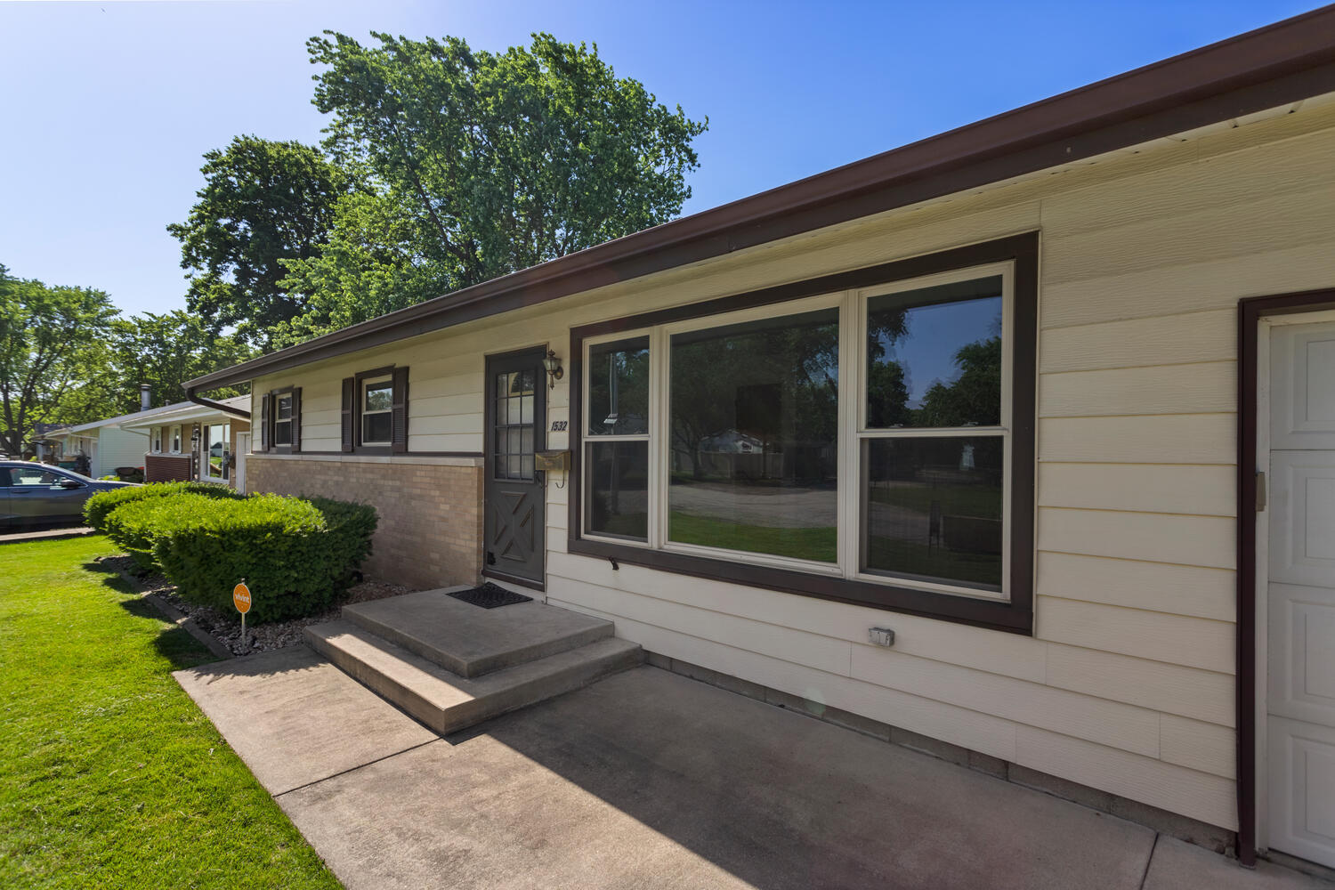 1532 Gleason Drive Rantoul, IL 61866 - Photo 3 of 30 Gallery Image 3