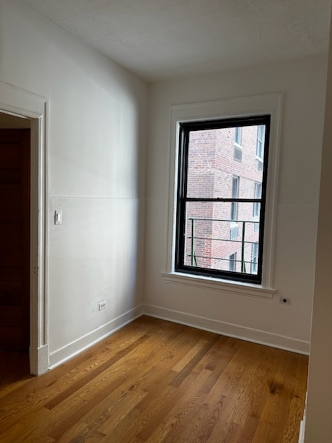 20 East Goethe Street, Unit 504 Chicago, IL 60610 - Photo 5 of 10
