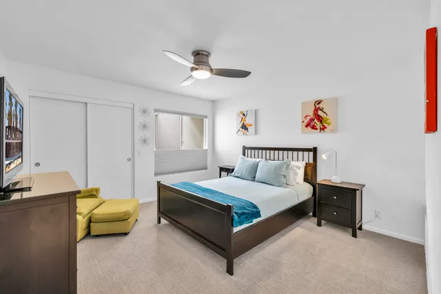 $959,900 | 566 East Flor Circle, Palm Springs, CA 92264