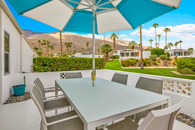 $959,900 | 566 East Flor Circle, Palm Springs, CA 92264