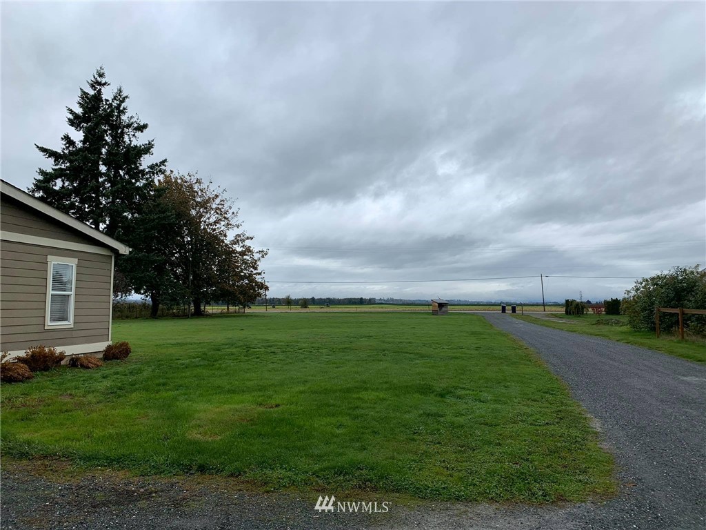 1769 Pangborn Road Lynden, WA 98264 - Photo 31 of 37 a view of a backyard with garden
