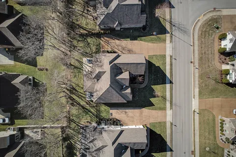 $899,900 | 2965 Stewart Campbell Pointe, Spring Hill, TN 37174