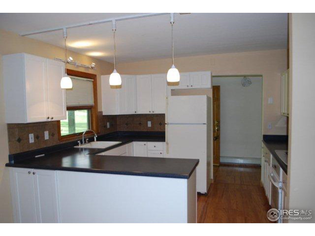 813 Cherryvale Road Boulder, CO 80303 - Photo 3 of 16