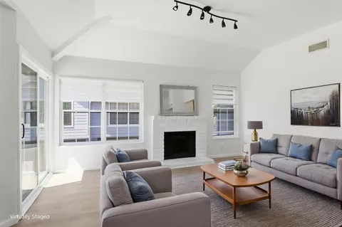 $589,000 | 1920 Vista Cay, San Mateo, CA 94404
