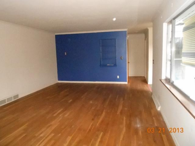 780 South Hampton Road Columbus, OH 43227 - Photo 4 of 15