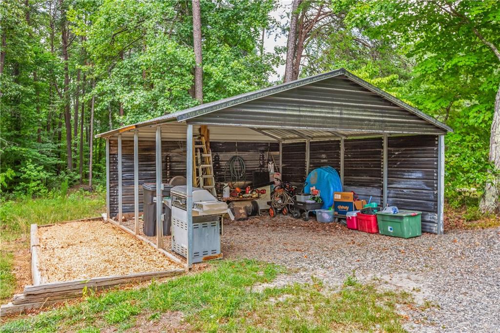 1067 Flynn Farm Road Madison, NC 27025 - Photo 45 of 49 Gallery Image 45