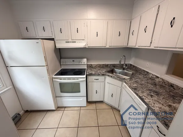 $1,100 | 1517 Lexington Avenue Southwest, Unit 1, Roanoke, VA 24015