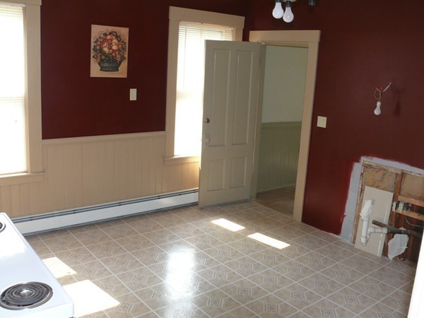 103 Front Street Clinton, MA 01510 - Photo 13 of 21 Gallery Image 13