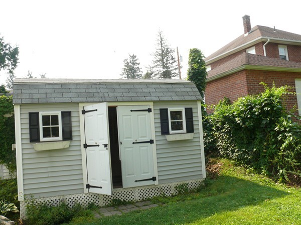 103 Front Street Clinton, MA 01510 - Photo 4 of 21 Gallery Image 4