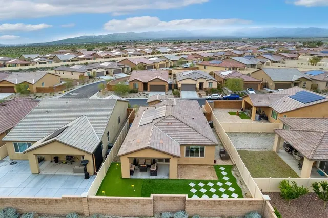 $424,900 | 11850 East Crescent Street, Desert Hot Springs, CA 92240