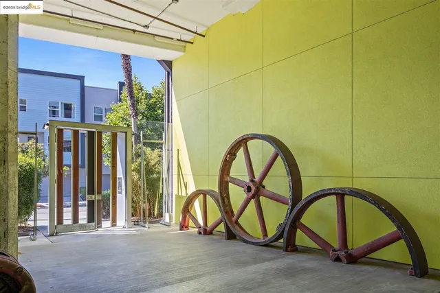 a view of a pathway with a yard