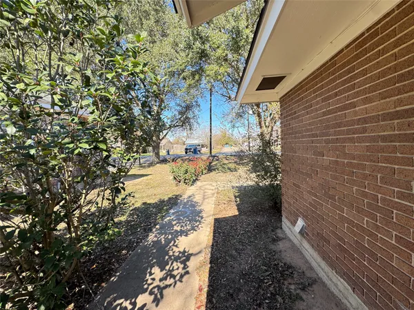 $1,450 | 2205 Farr Street, Waller, TX 77484