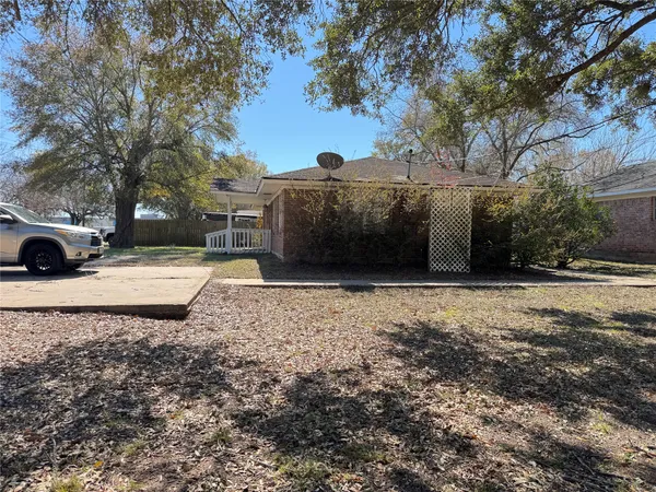 $1,450 | 2205 Farr Street, Waller, TX 77484
