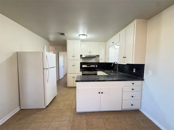 $1,450 | 2205 Farr Street, Waller, TX 77484