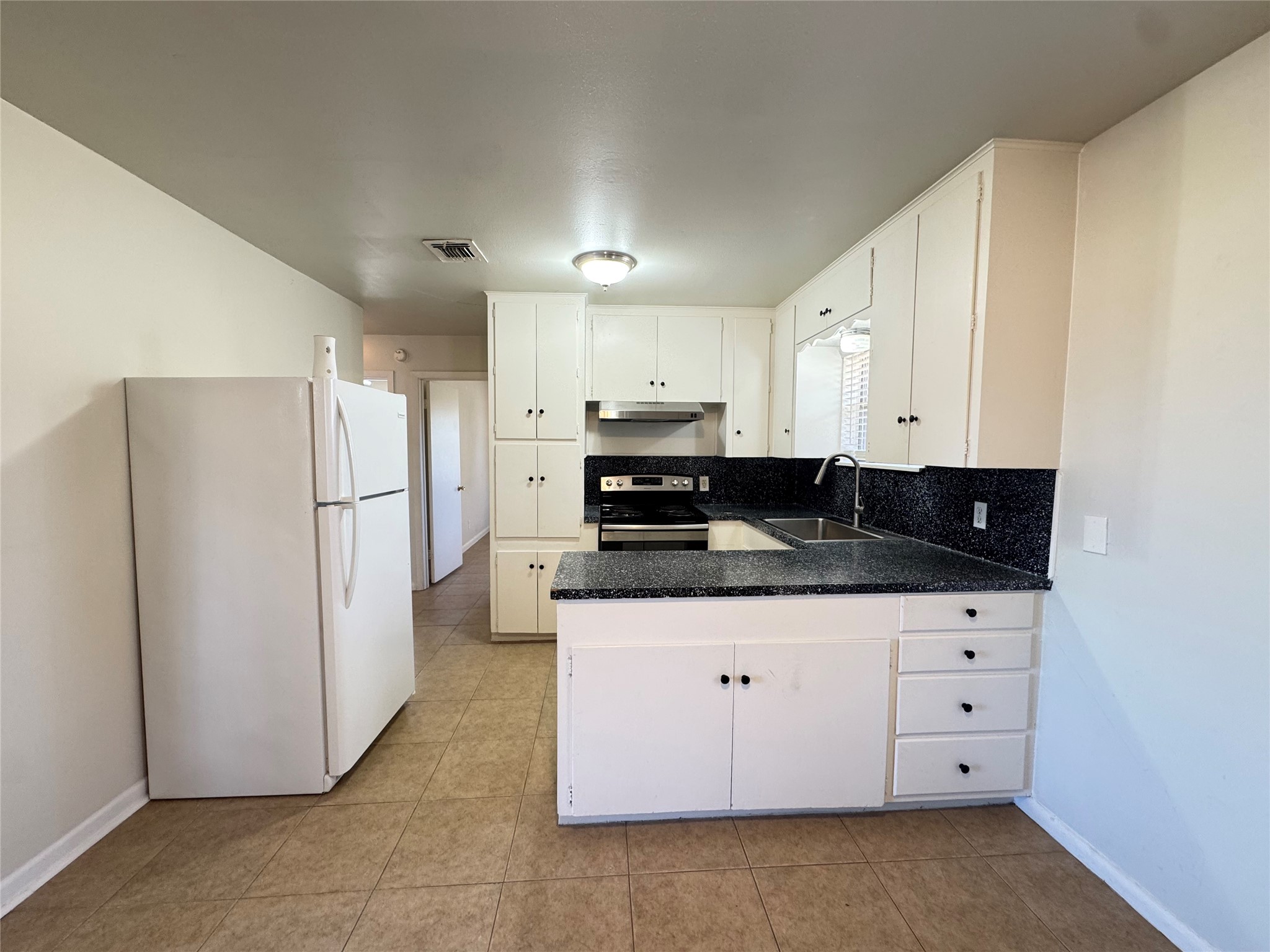 2205 Farr Street Waller, TX 77484 - Photo 6 of 24