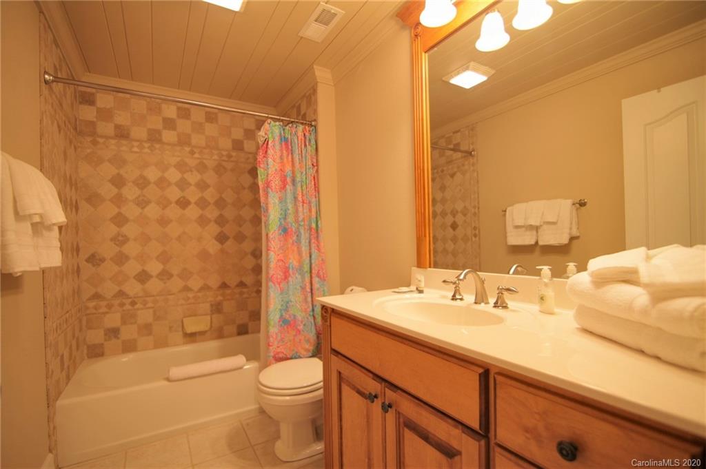 140 Lakeridge Rd Lake Lake Lure, NC 28746 - Photo 22 of 37
