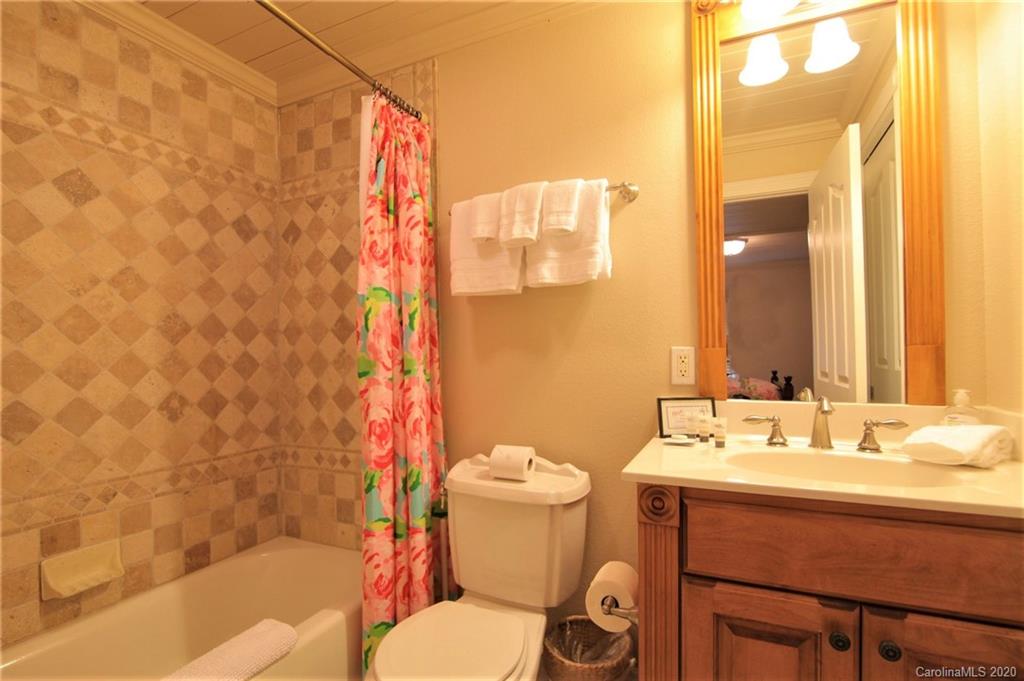 140 Lakeridge Rd Lake Lake Lure, NC 28746 - Photo 24 of 37