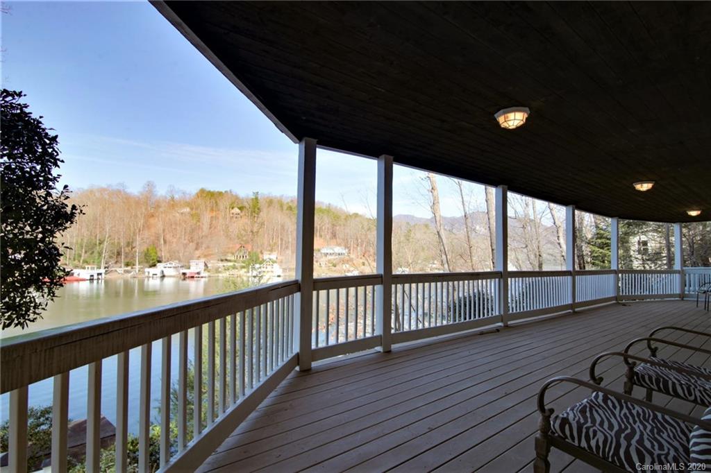 140 Lakeridge Rd Lake Lake Lure, NC 28746 - Photo 27 of 37