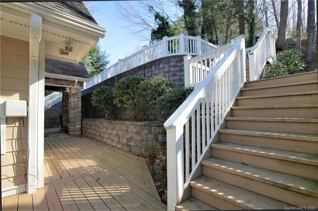 140 Lakeridge Rd Lake Lake Lure, NC 28746 - Photo 35 of 37
