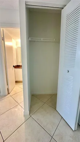 $2,150 | 200 Leslie Drive, Unit 523, Hallandale Beach, FL 33009