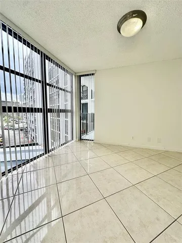 $2,150 | 200 Leslie Drive, Unit 523, Hallandale Beach, FL 33009
