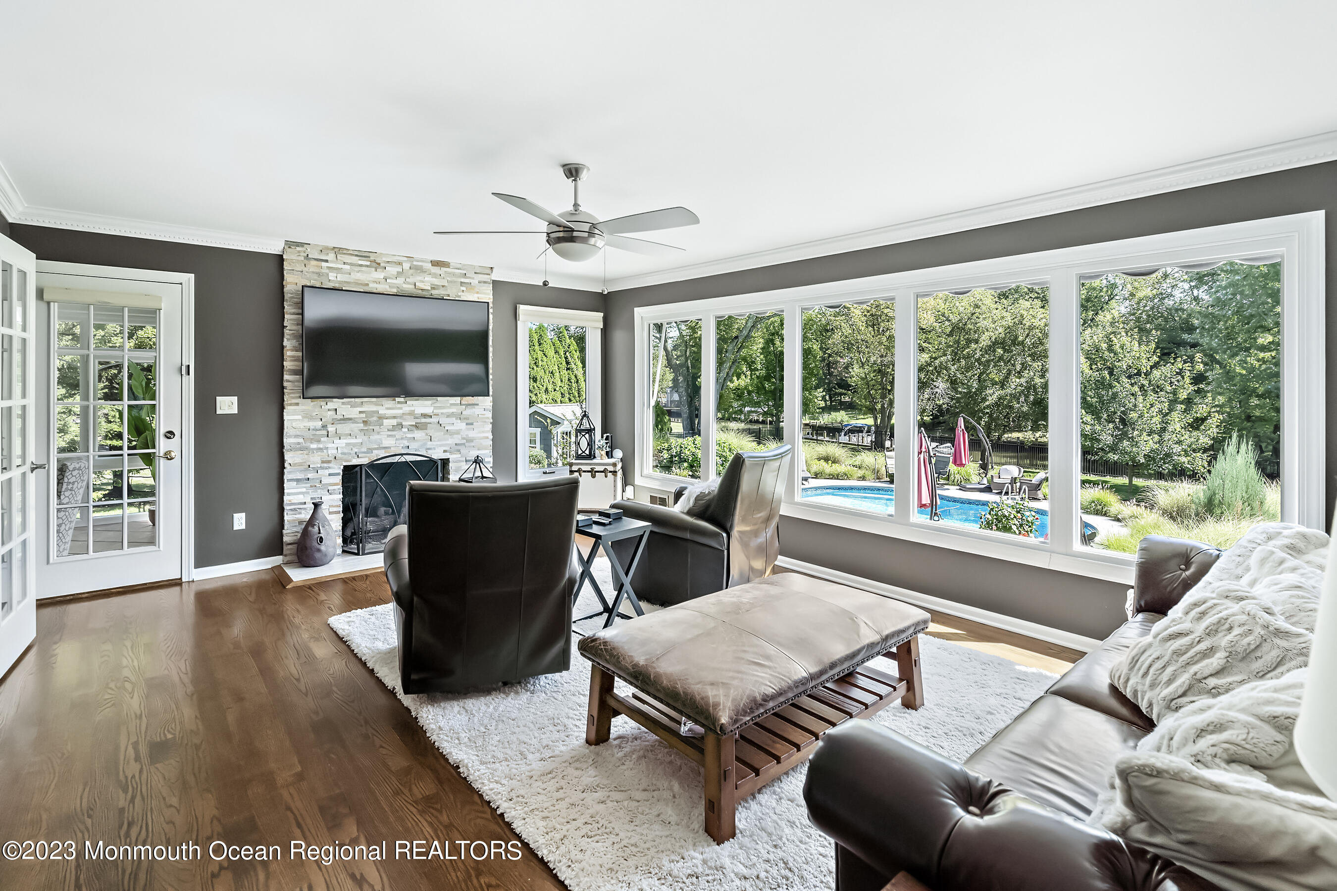 5 Pirates Cove Road Little Silver, NJ 07739 - Photo 7 of 71 14-Living 1B