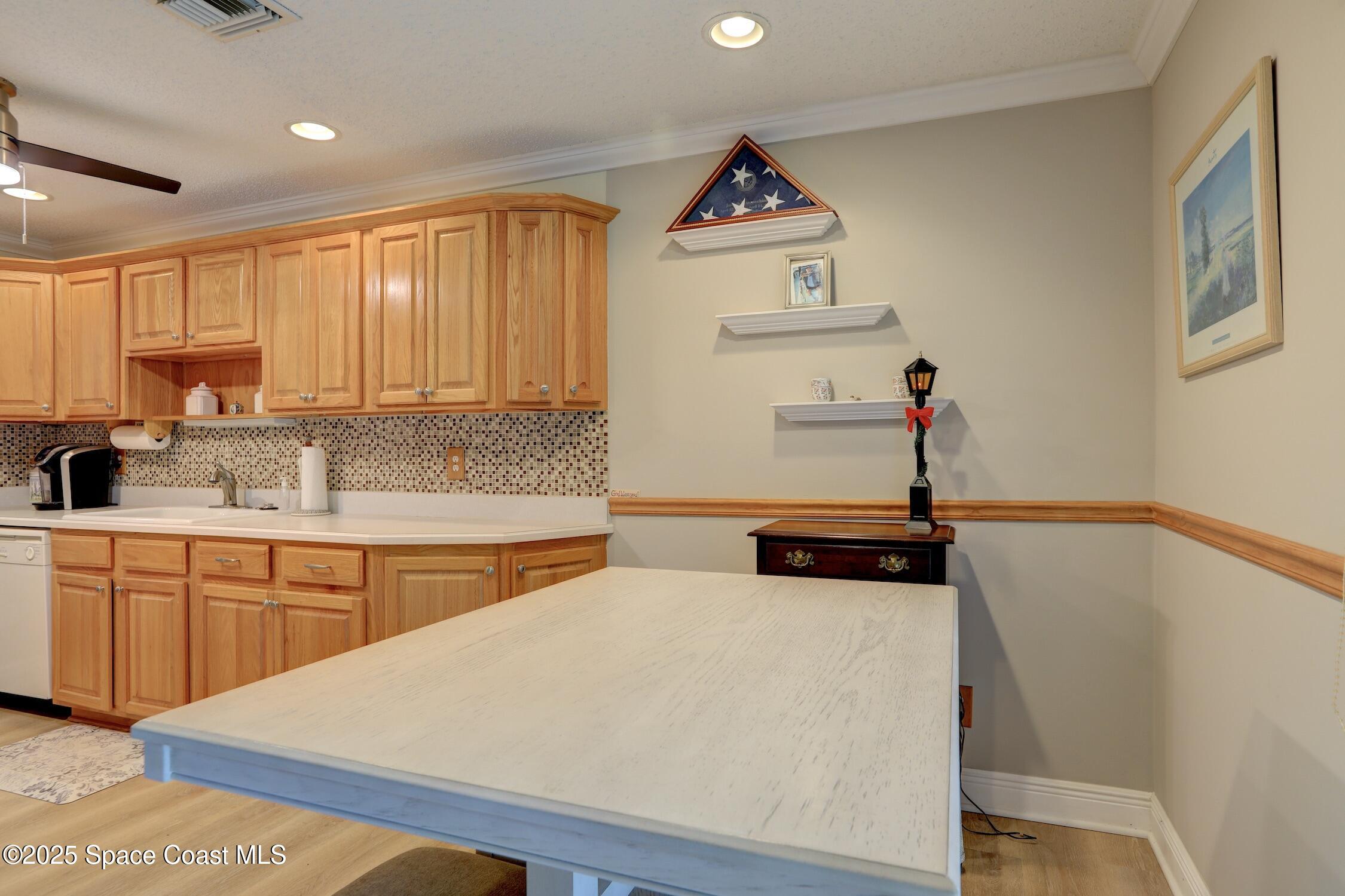 401 Lloyd Street Sebastian, FL 32958 - Photo 12 of 36 E3